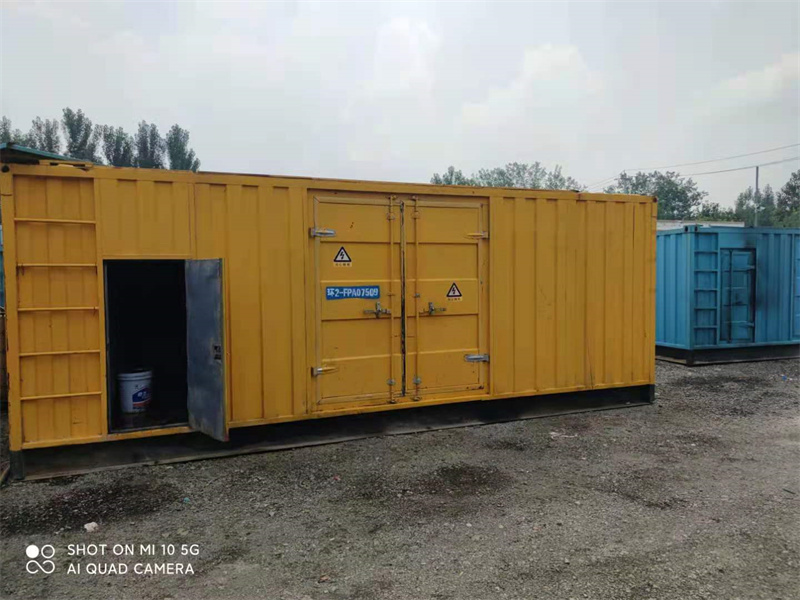 光泽如何保证发电机组配合光伏储能装置补电系统的稳定性和可靠性？