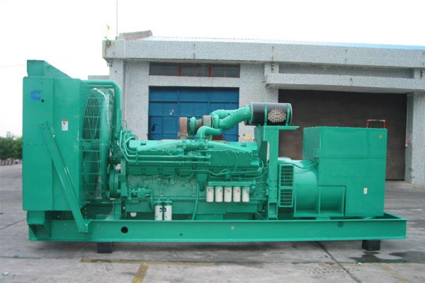 光泽工厂发电机应急发电时如何更准确地检查发电机状态？