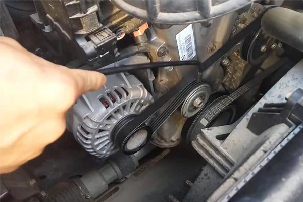 光泽转速传感器的工作原理是什么？