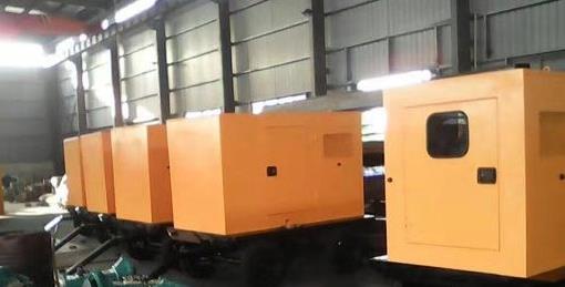 光泽柴油发电机组冬季启动后需要进行哪些检查和操作？