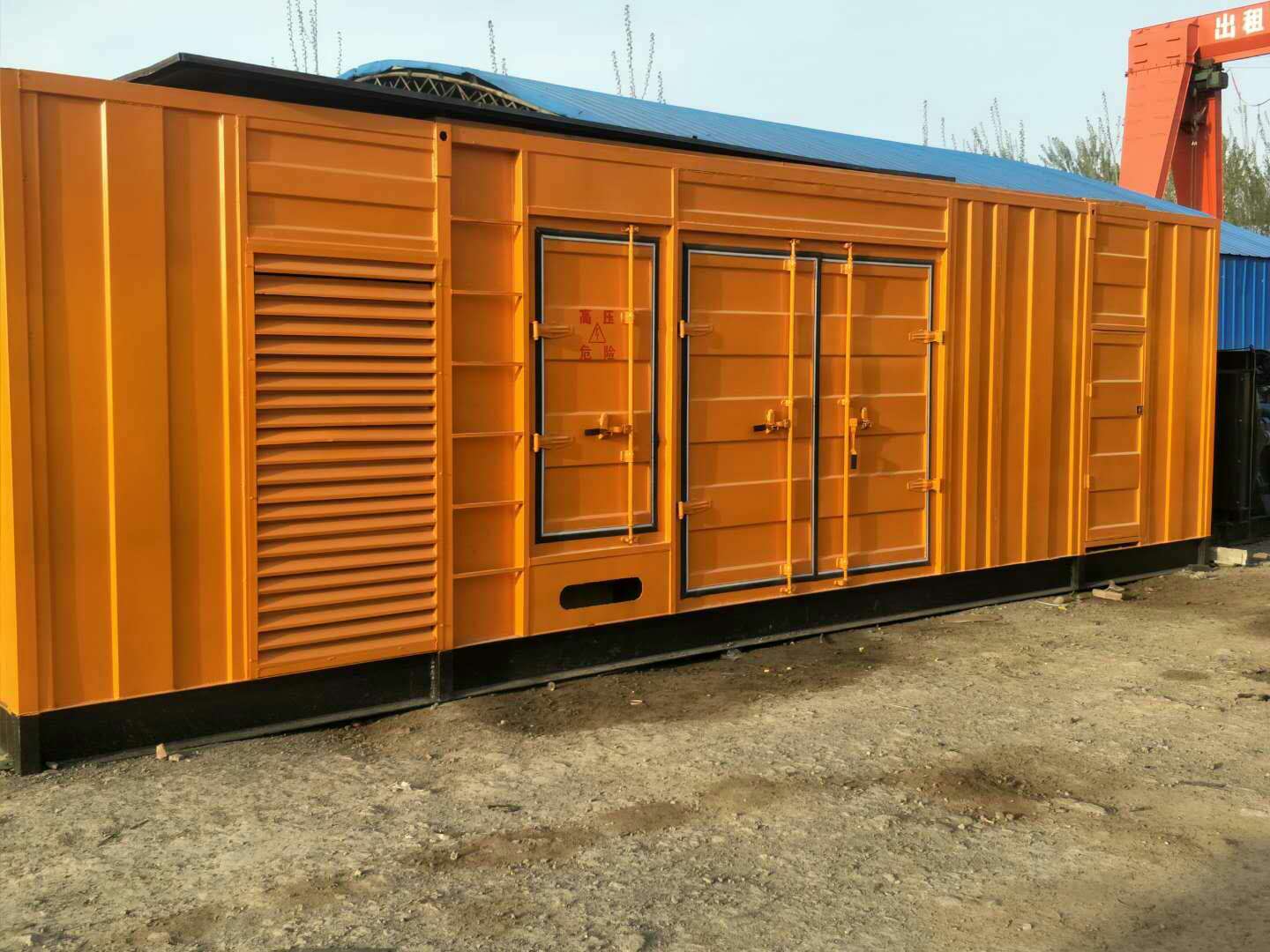 光泽如何判断柴油发电机组的蓄电池是否出现硫化现象？